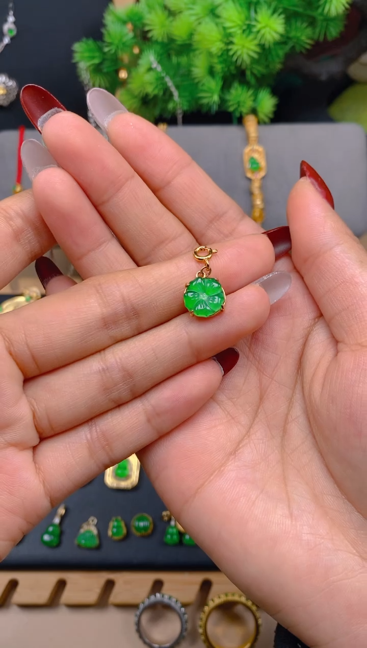 吊坠(不含链)银S925镶嵌翡翠花花万能扣