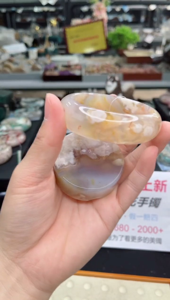 【闪购商品】石英质玉手镯未镶嵌56圈口（赠品镯心）3569125