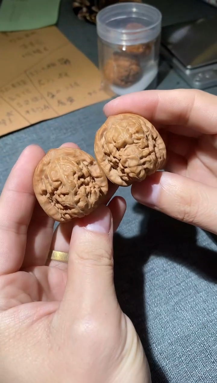 把件文玩核桃微修金字塔36尺左右