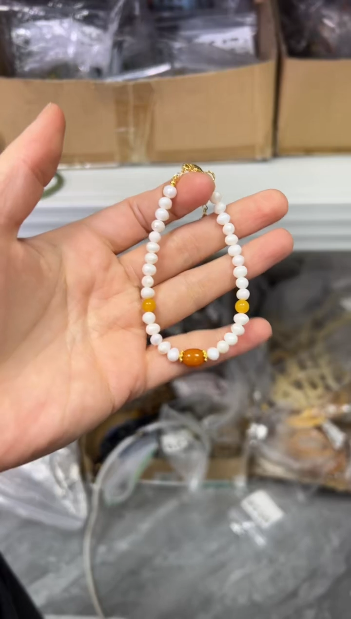 【闪购商品】蜜蜡手链未镶嵌淡水珍珠蜜蜡款手链[802]