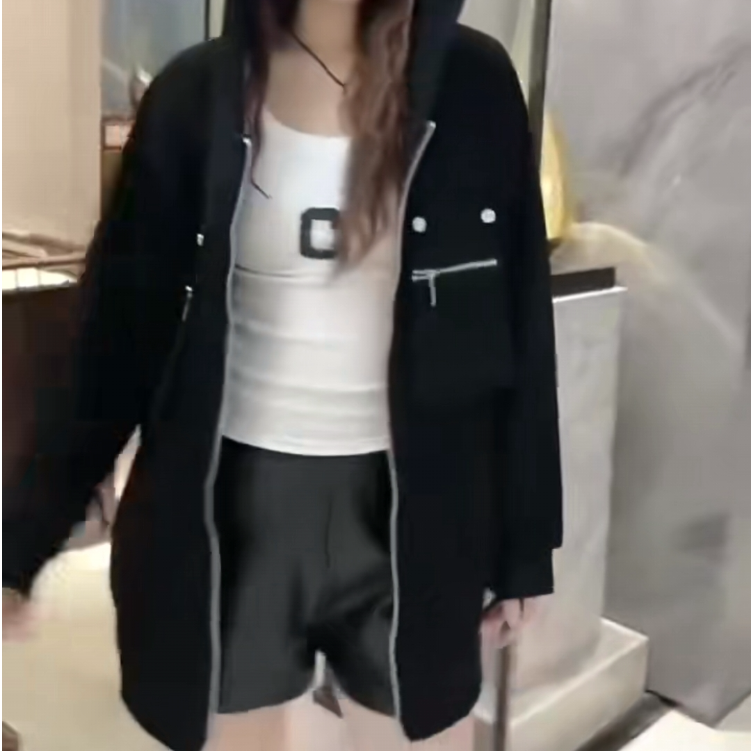 贴兜连帽卫衣外套女 大码显瘦气质休闲百搭宽松设计师时尚韩版