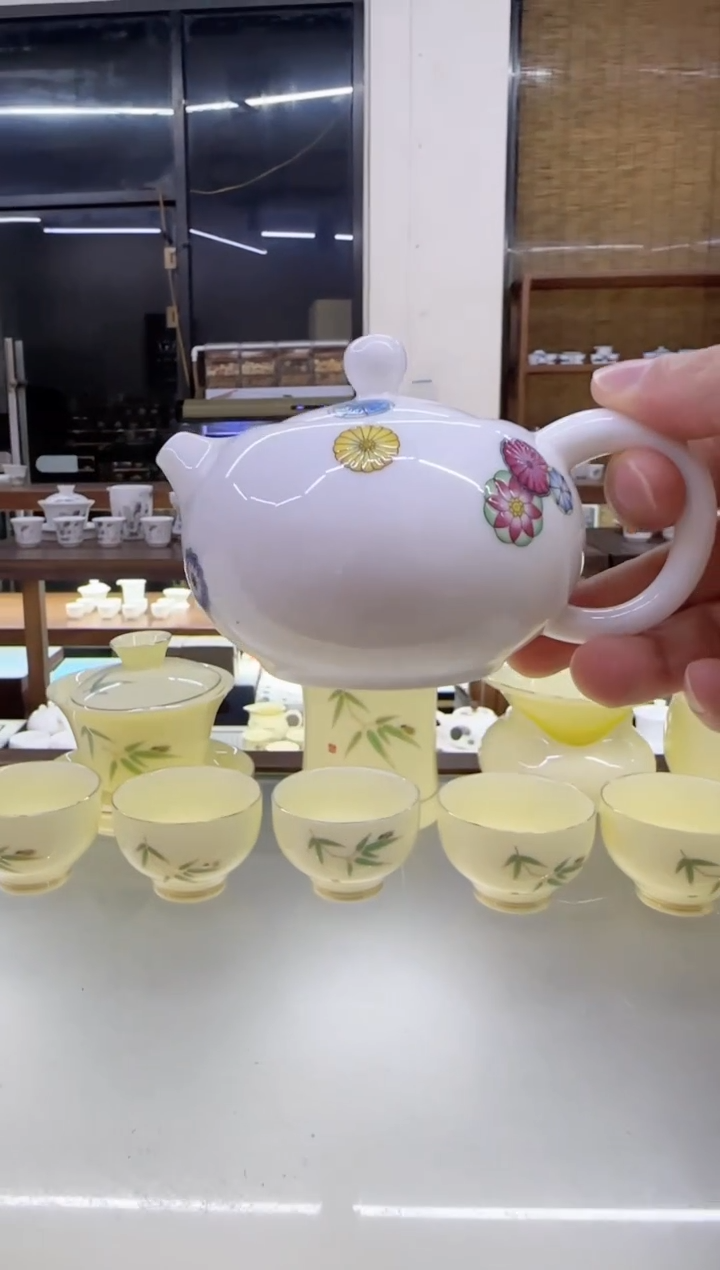 【闪购商品】瓷片言泥言泥言泥@YN054