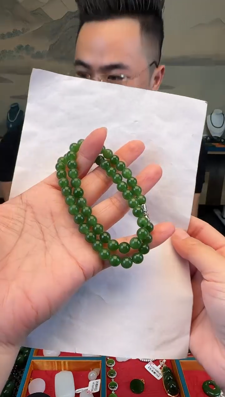 颈饰未镶嵌和田玉卡8妈妈链