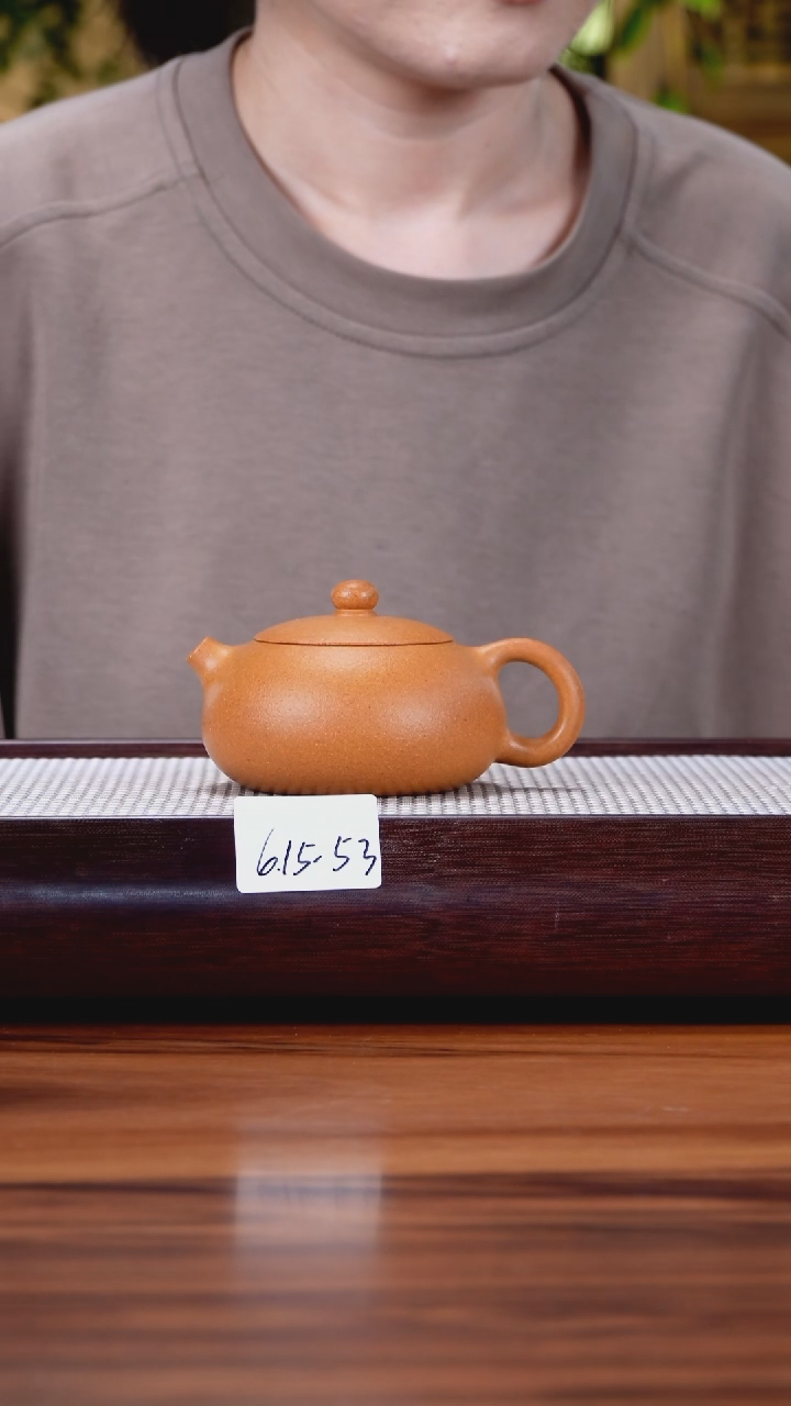 紫砂茶具6.15-53黄金段 扁西施微瑕不检170