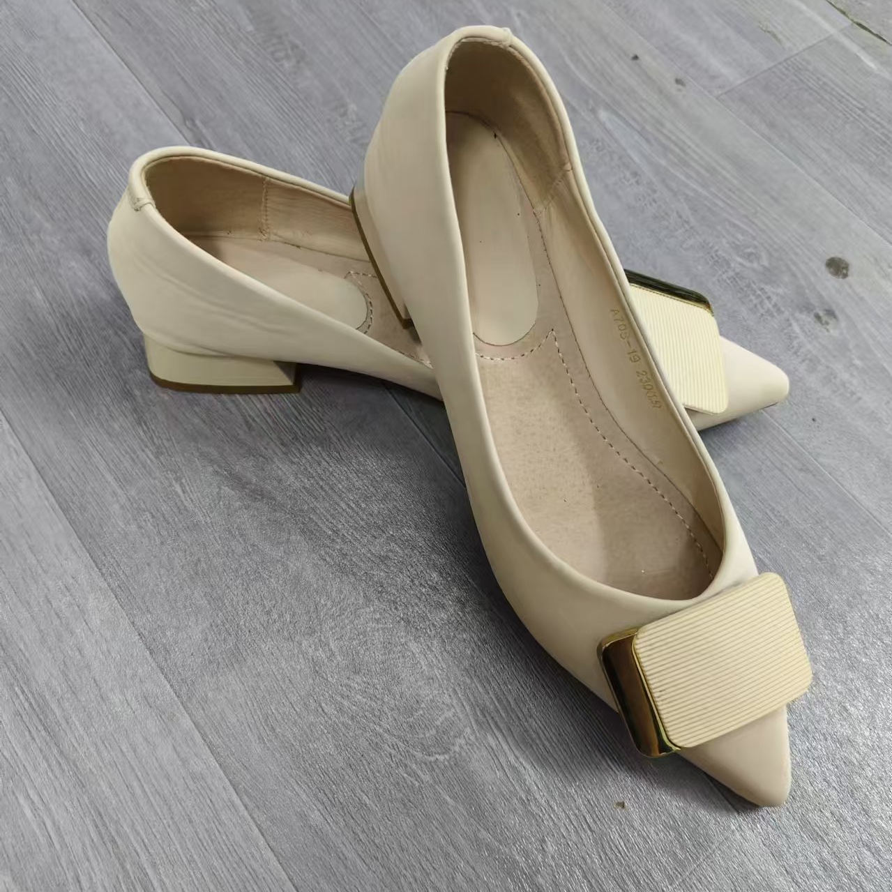 女人心鞋服小店【下单以直播间为准】