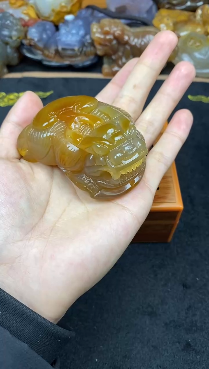 未镶嵌玛瑙/玉髓珠宝奇石水*?0
