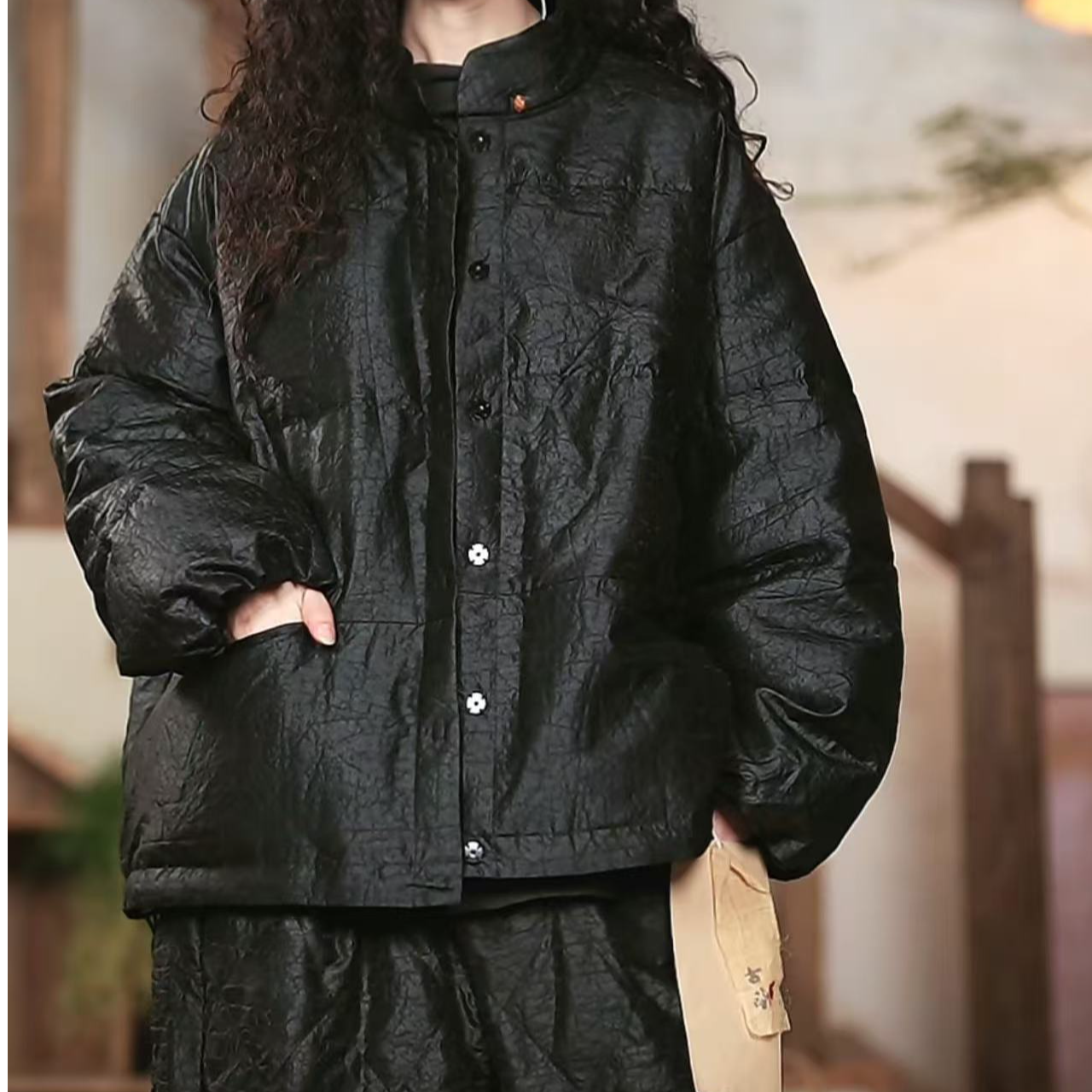 西子分享 4151 古蘭木 桑蚕丝  香云纱工艺 龟裂纹【羽绒服】105.8g