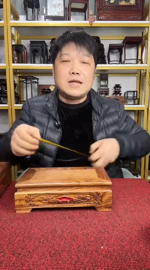 【闪购商品】紫檀木类家具23*13*7CM