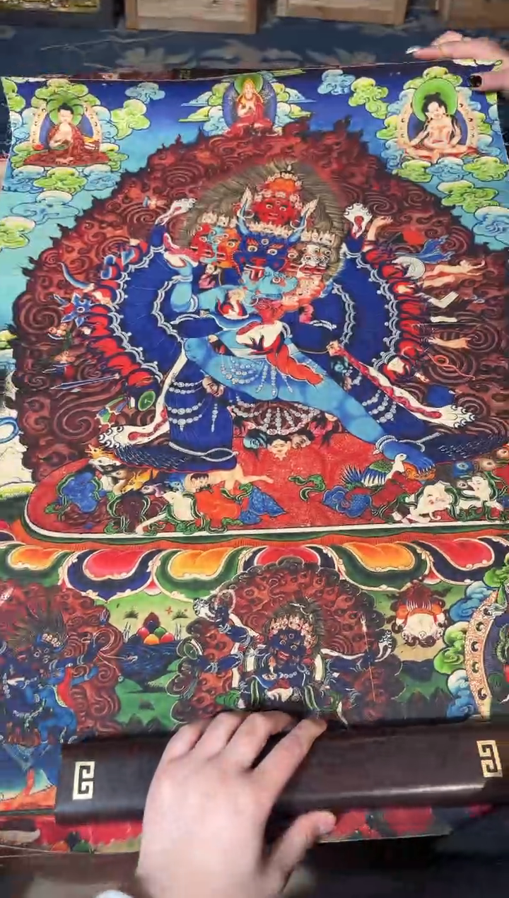 卷轴画龙妹的唐卡tk16