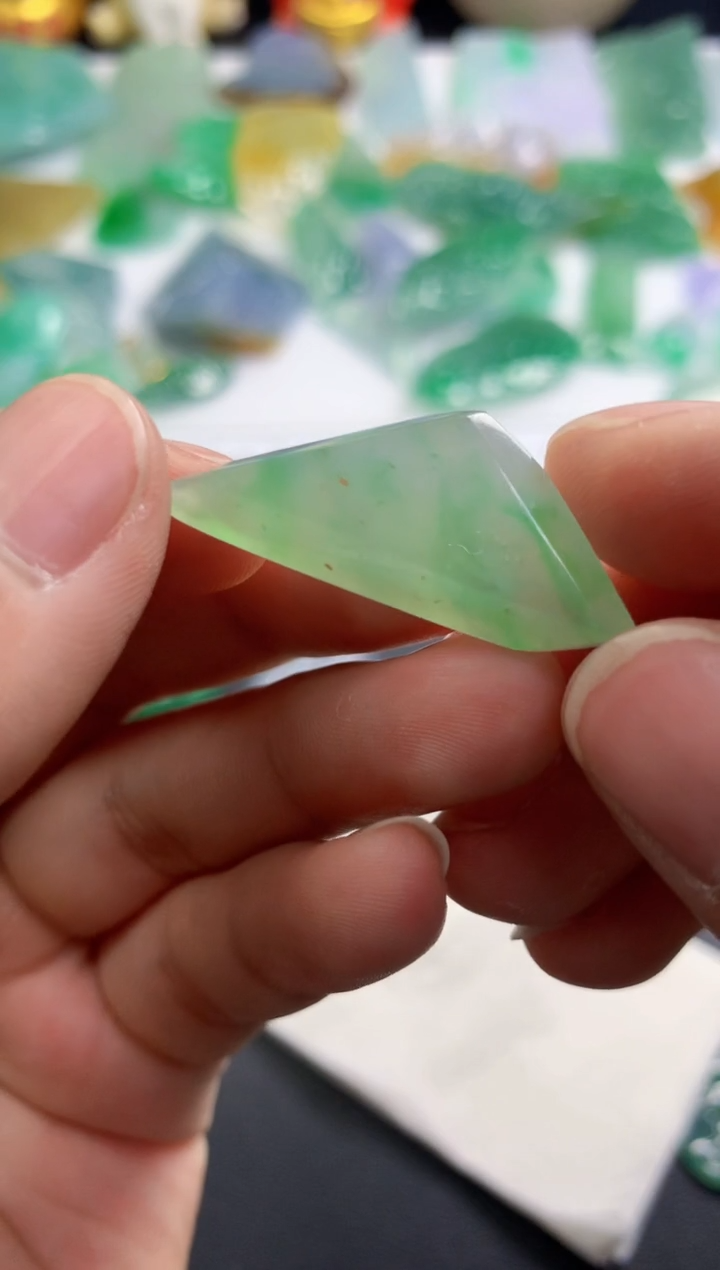 【闪购商品】翡翠吊坠(不含链)未镶嵌897