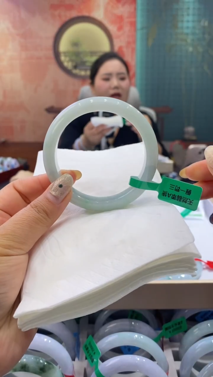 未镶嵌手镯翡翠多人00011894