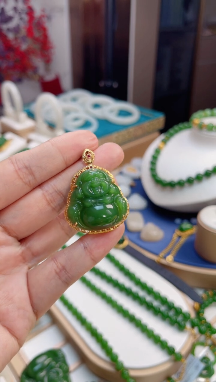 【闪购商品】和田玉吊坠18K金镶嵌佛公