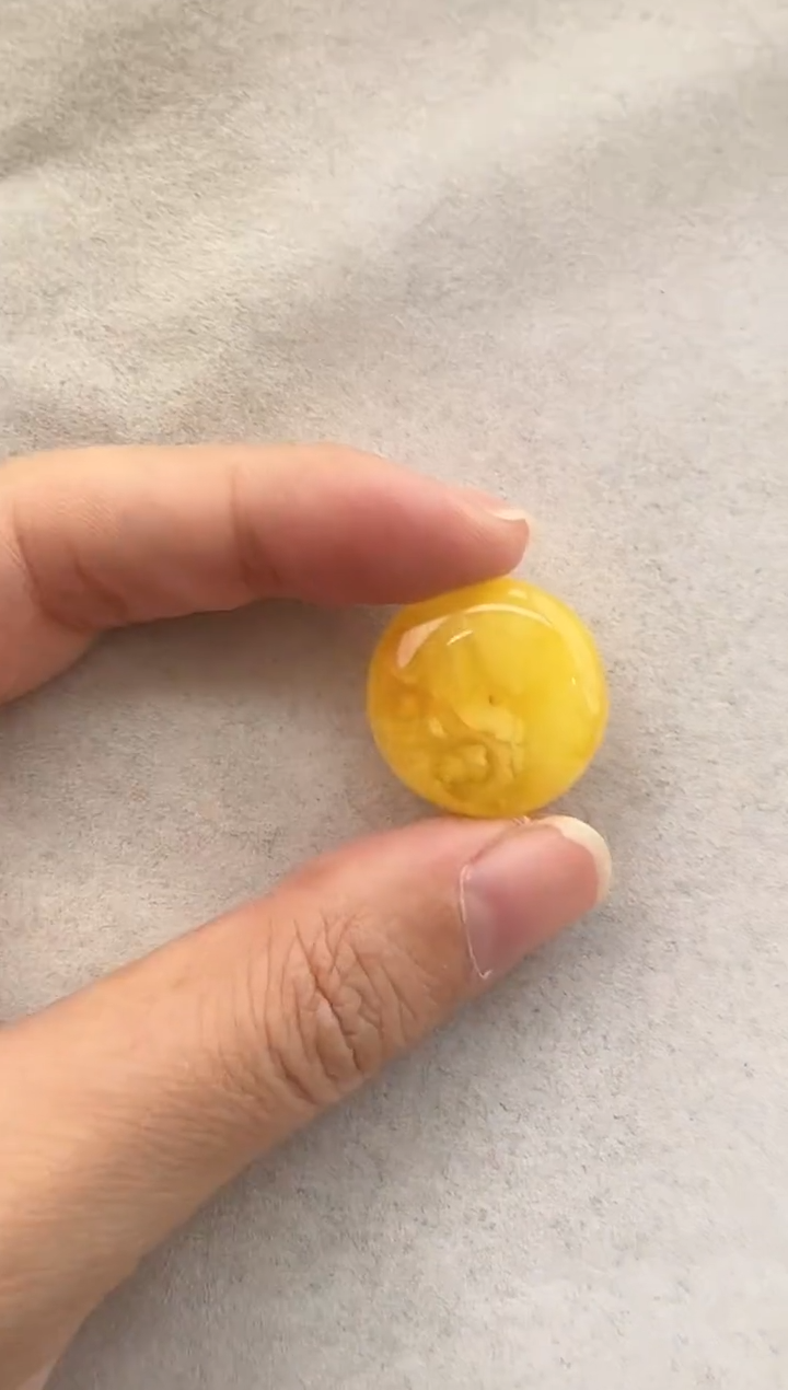 【闪购商品】琥珀裸石未镶嵌10113009-手机坠