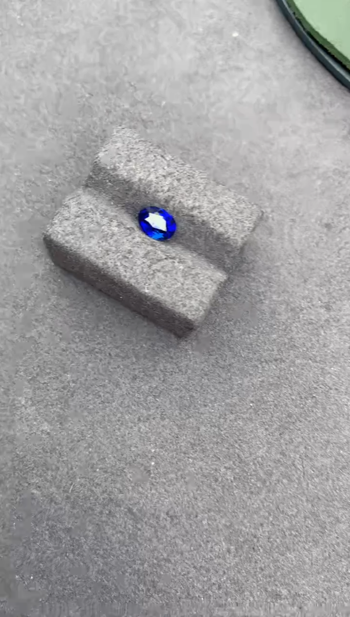 【闪购商品】蓝宝石裸石未镶嵌1ct皇家蓝