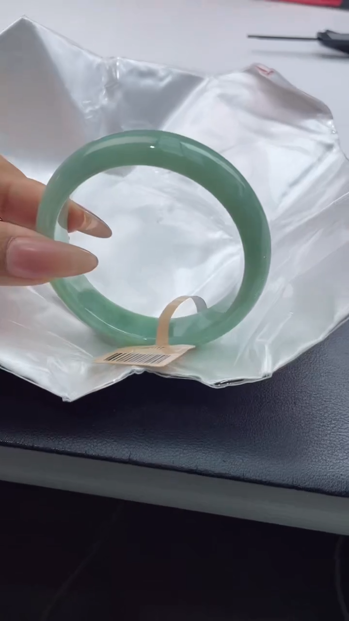 【闪购商品】翡翠手镯未镶嵌15翡翠手镯