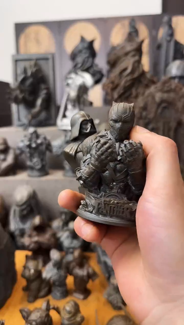 铁瀚*帆实心铁艺摆件~~有手小黑豹，黑武士（黑色）