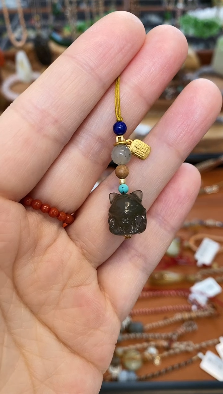 【闪购商品】和田玉手机链未镶嵌烟紫九尾狐手机链