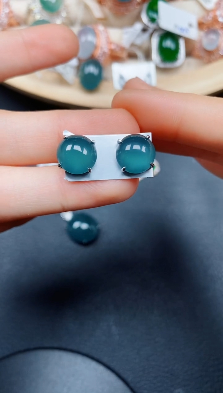 【闪购商品】翡翠耳饰银S925镶嵌翡翠