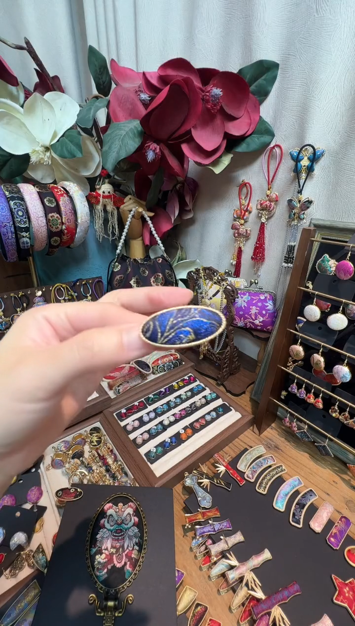 J***y【孤品车12.29】星空夜莲小瓜子鸭嘴夹