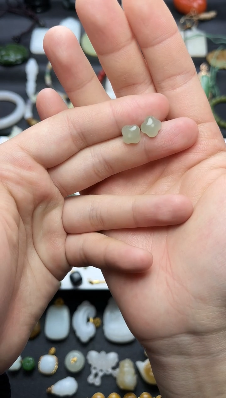 银S925镶嵌和田玉耳饰四叶草耳钉06