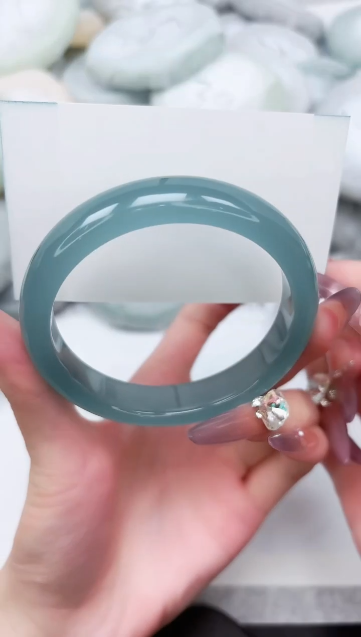 石英质玉手镯未镶嵌172-60.4