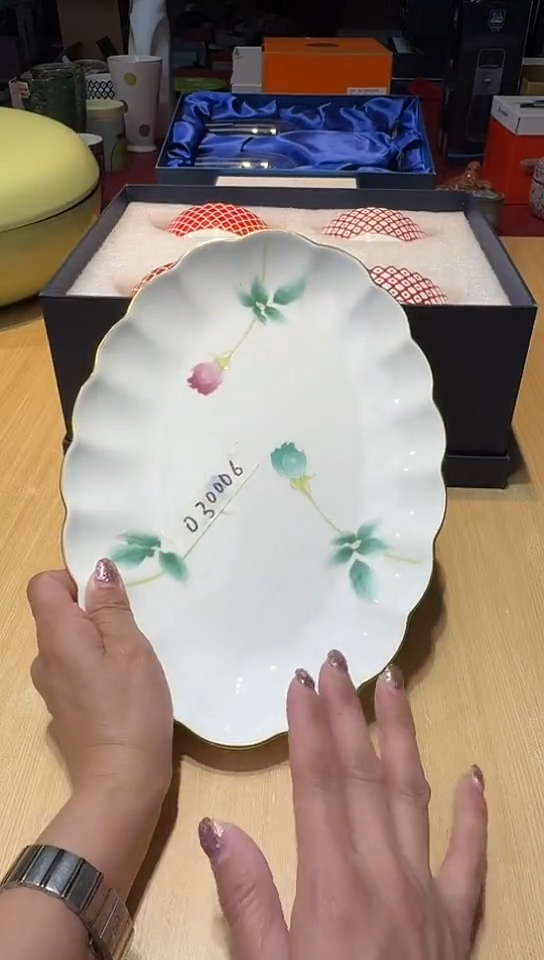 瓷片生活的本意是开心啊@@1
