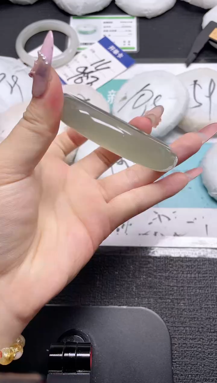 未镶嵌手镯石英质玉15-60