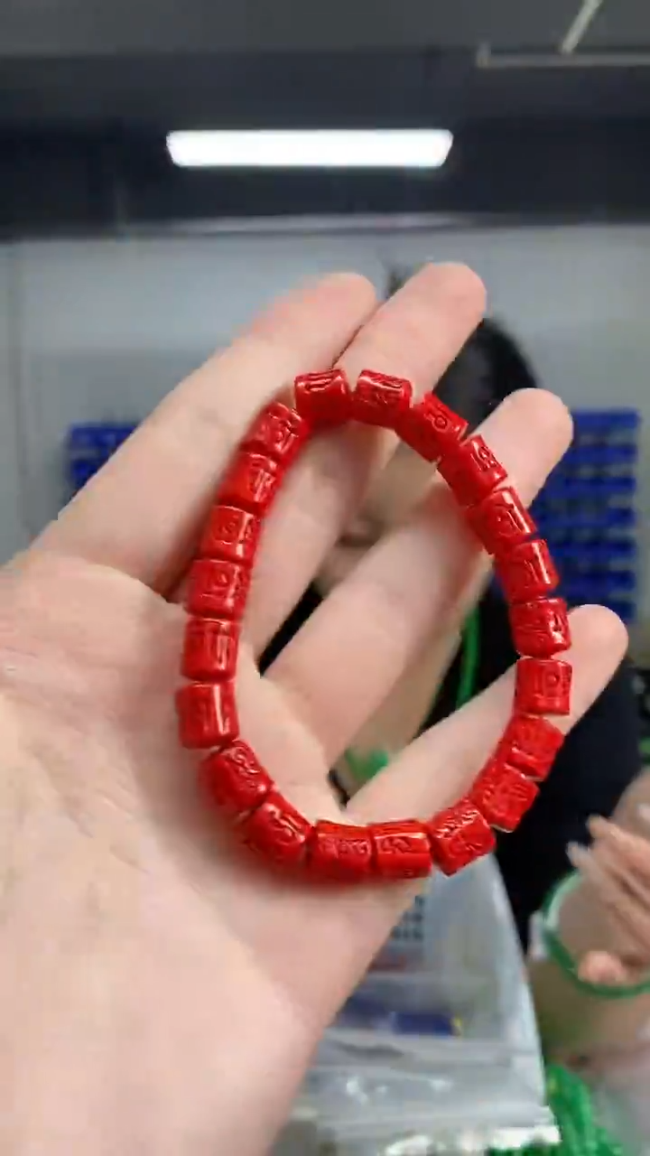 天然辰砂多样性发其一颜色微差