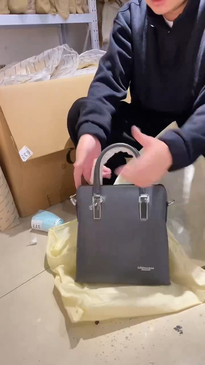 头层牛皮377品牌男包清货中（不要卡单，理性消费）