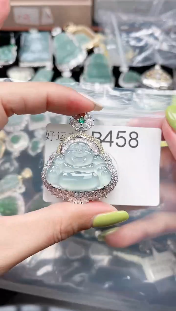 【闪购商品】翡翠颈饰未镶嵌458赠皮绳