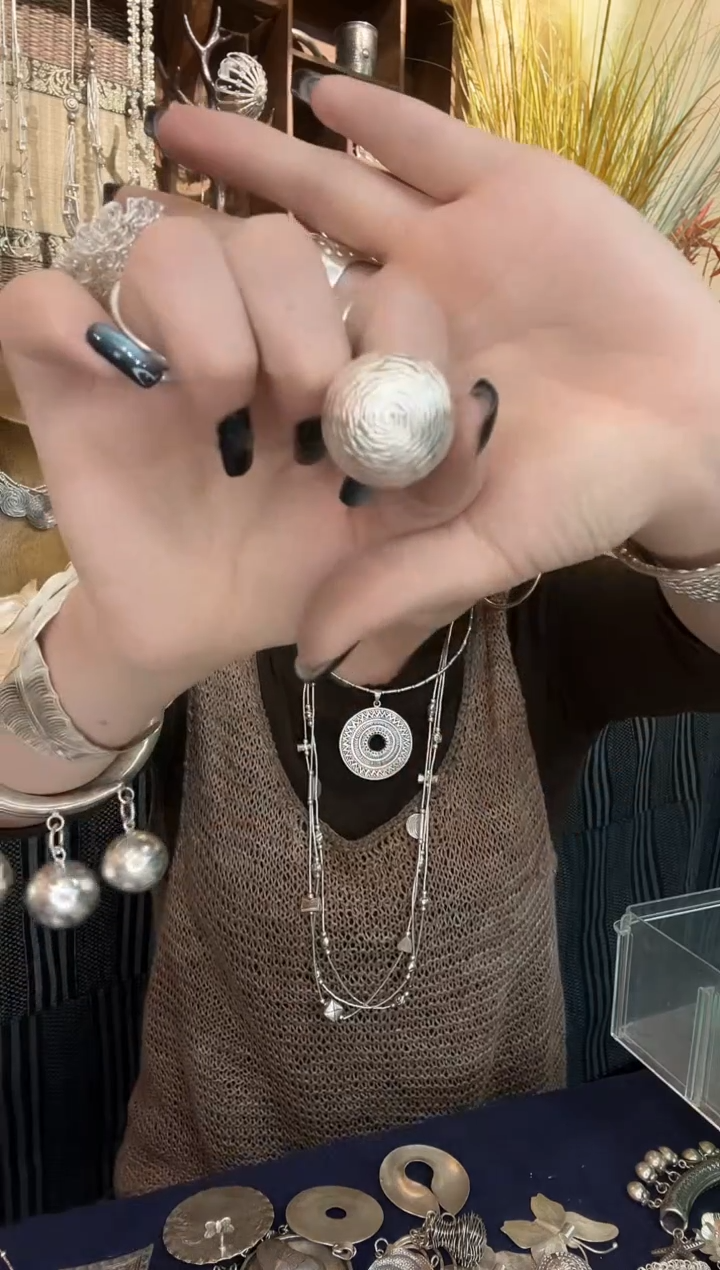 无925银m****儿戒指