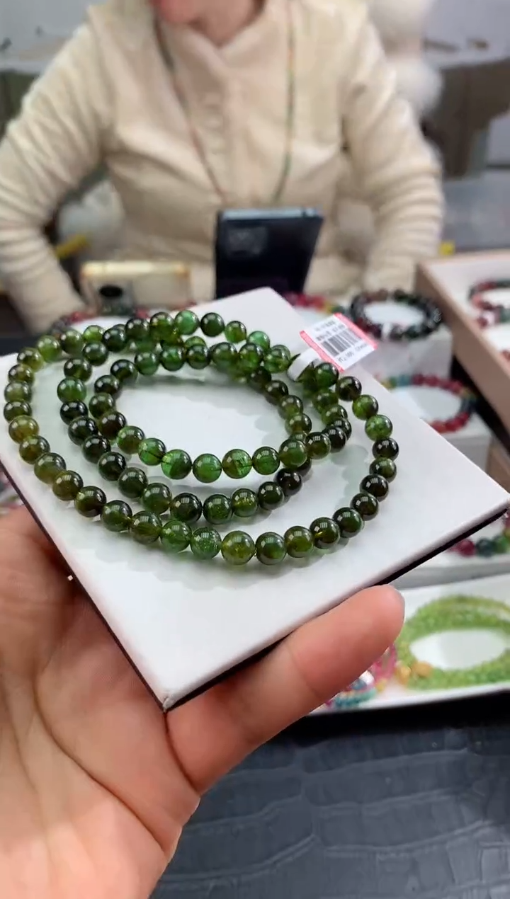 【闪购商品】碧玺手串未镶嵌多样性发一条