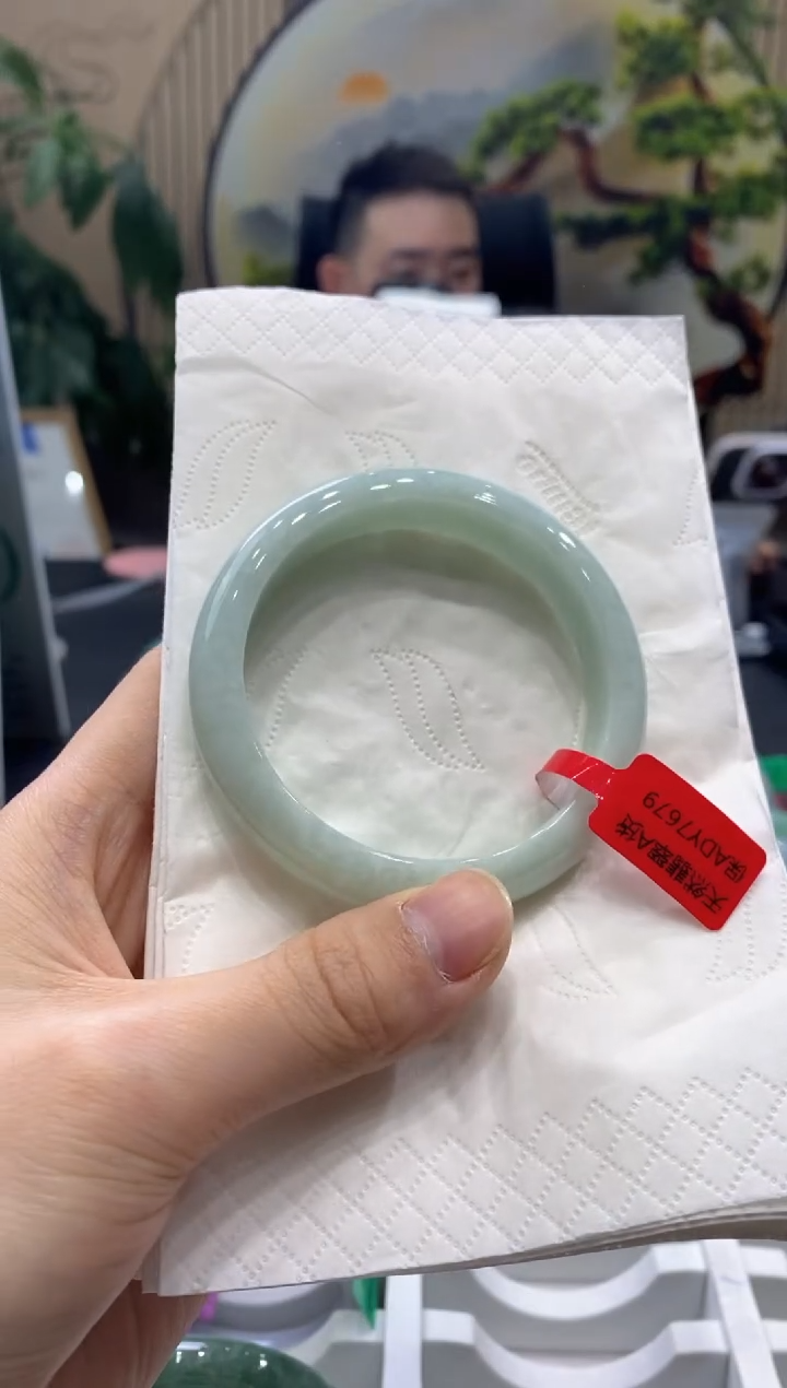 【闪购商品】翡翠手镯未镶嵌0000014995