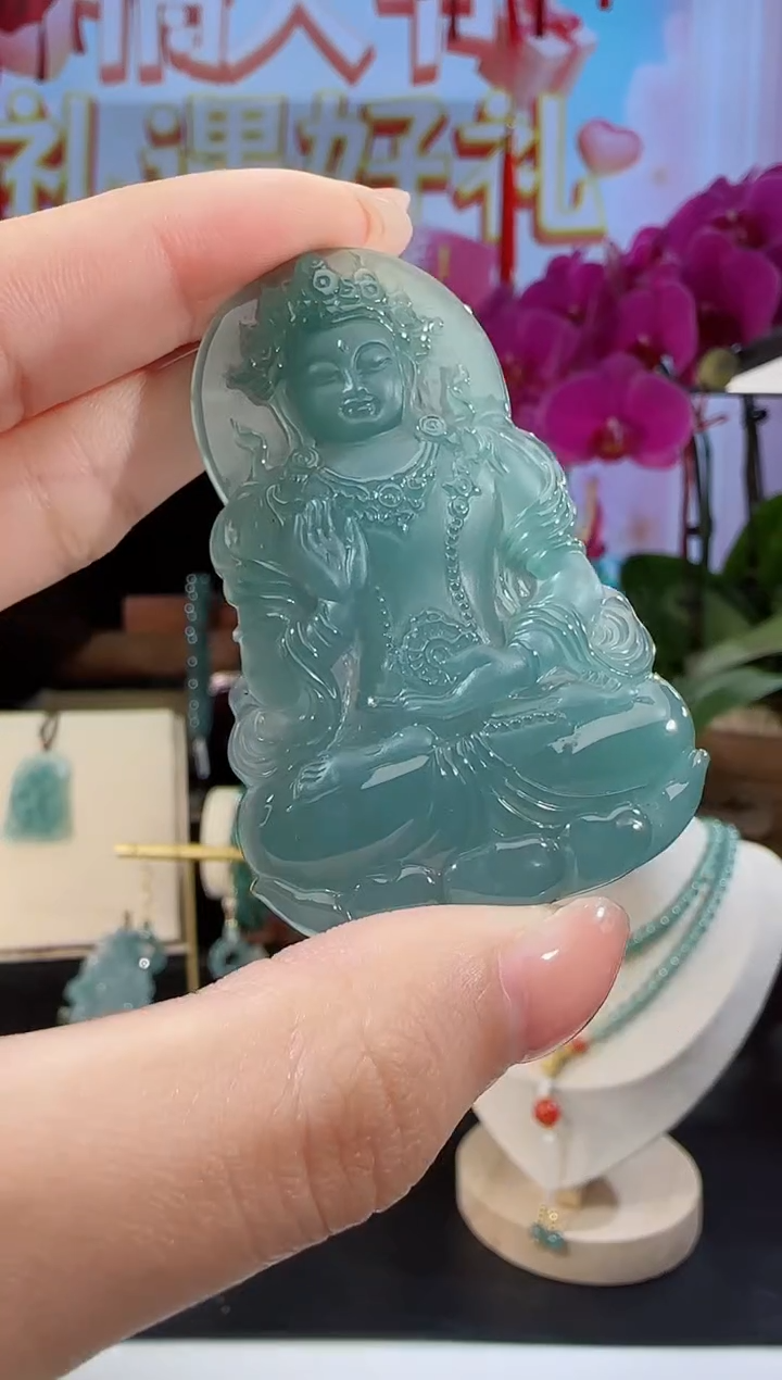 【闪购商品】翡翠吊坠(不含链)未镶嵌度母