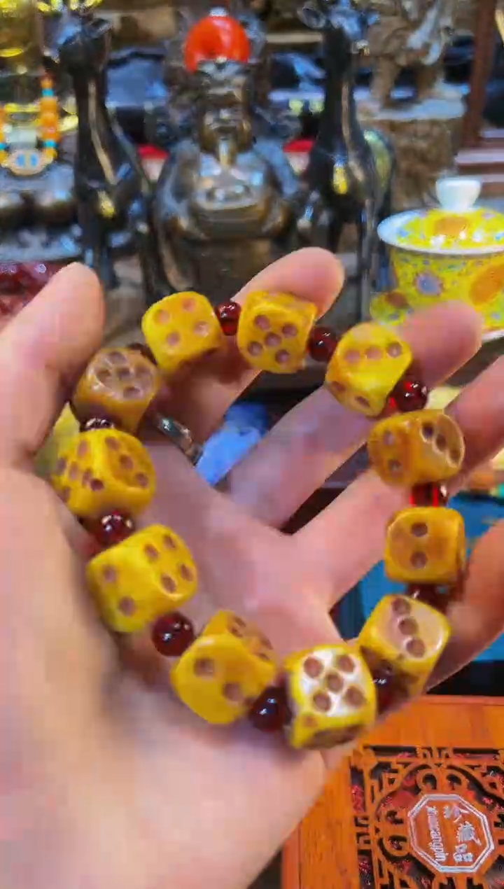 【闪购商品】蜜蜡裸石未镶嵌专属链接便宜出了