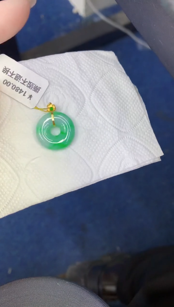 颈饰18K金镶嵌翡翠缅甸天然翡翠A货83