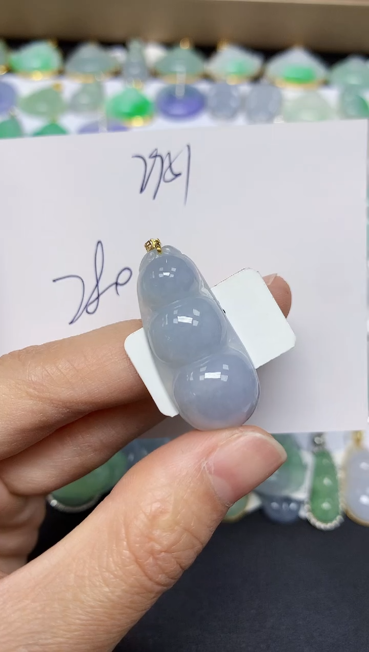 翡翠18K金镶嵌颈饰 天然翡翠A货1