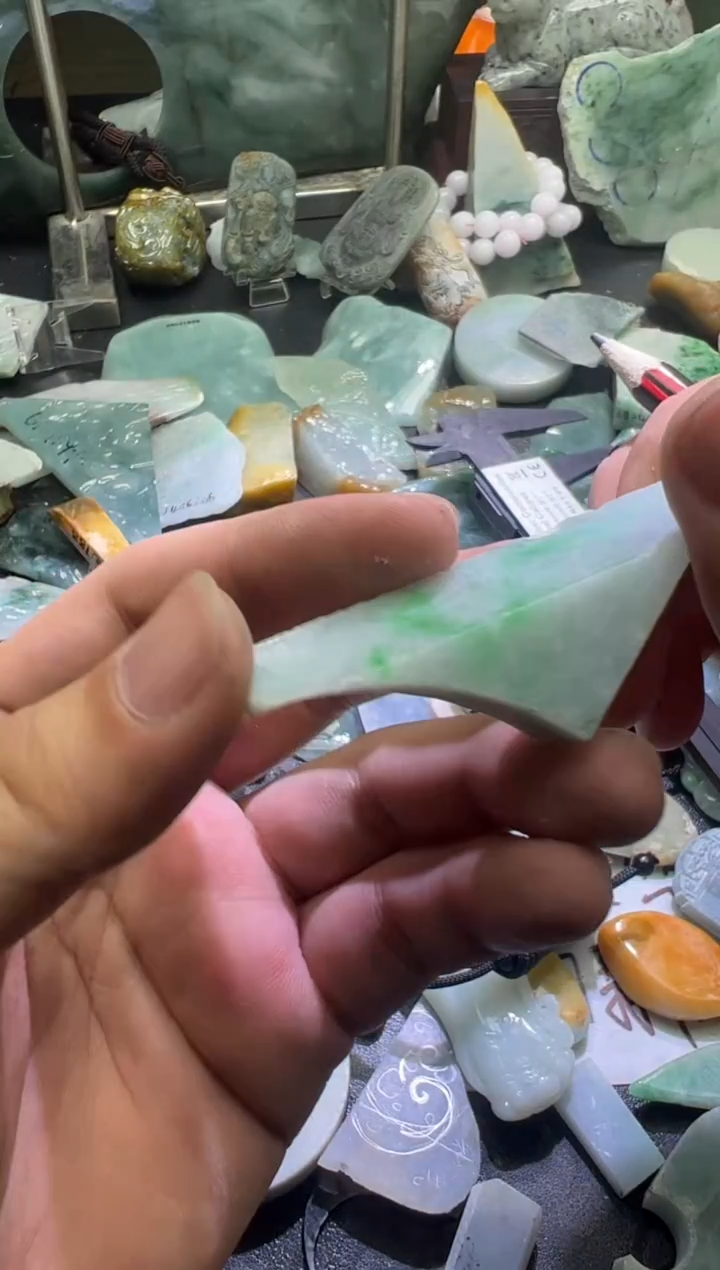 未镶嵌挂件翡翠天然缅甸翡翠A货