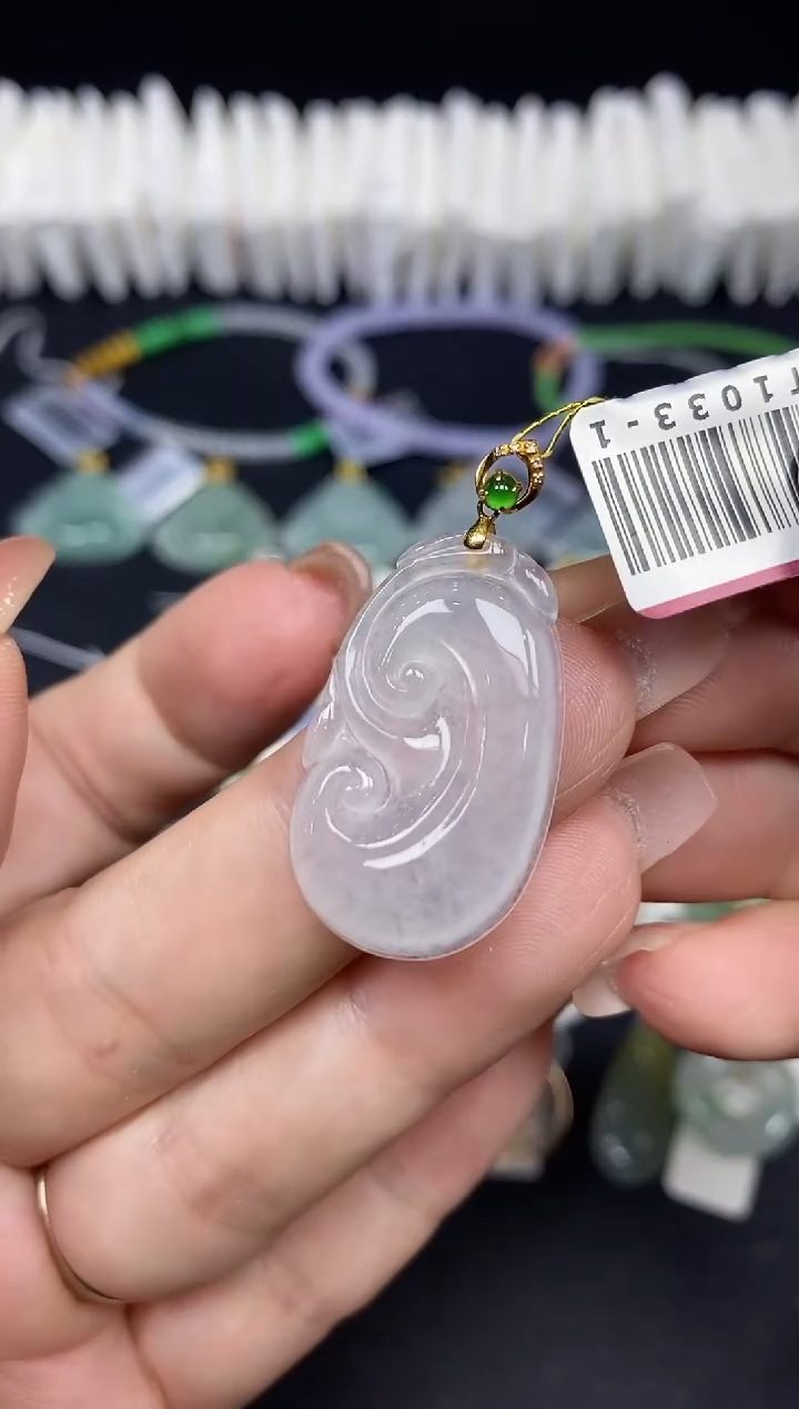 吊坠(不含链)18K金镶嵌翡翠如意18K金扣镶嵌@@CMT1033-1