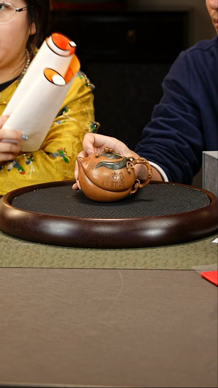 茶壶紫砂82 朱持平-可心老段泥-圣桃·九寿吉祥 350cc