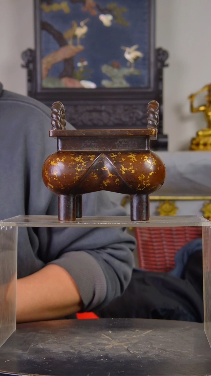 手工艺品琉璃汉**子精品香炉结缘