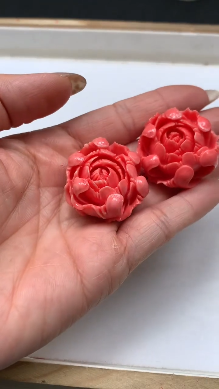 未镶嵌散珠拼合珍珠（马贝珠）E202 女皇贝大牡丹花32*18mm1个9.9元