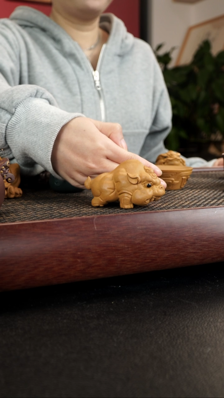 【闪购商品】紫砂茶宠崇明貔貅