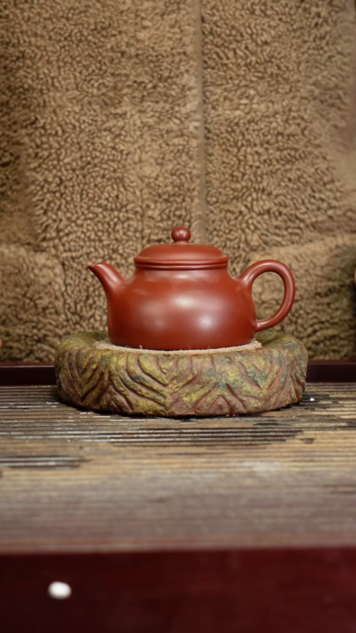 宜兴原矿紫砂壶茶壶宜兴原矿紫砂壶茶壶160C