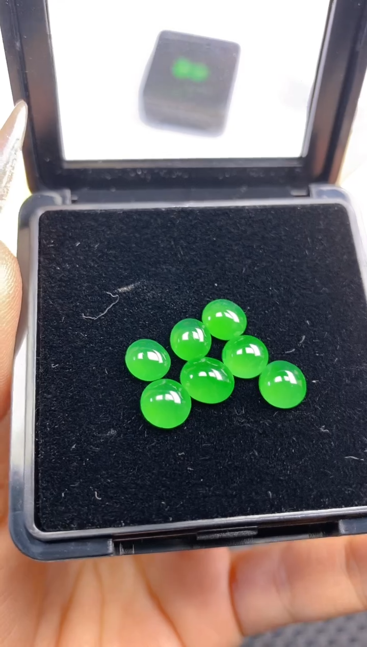 定制翡翠未镶嵌天然翡翠蛋面22