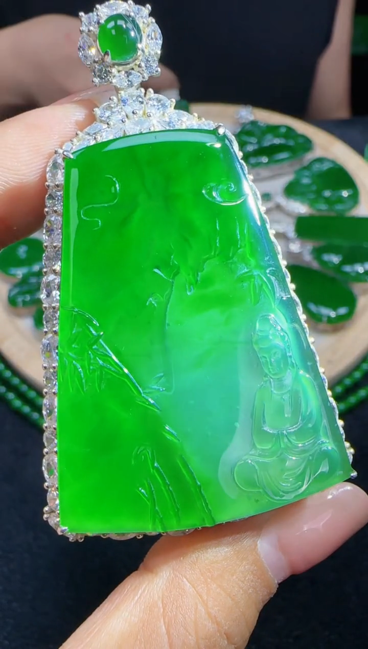未镶嵌定制翡翠翡翠吊坠154