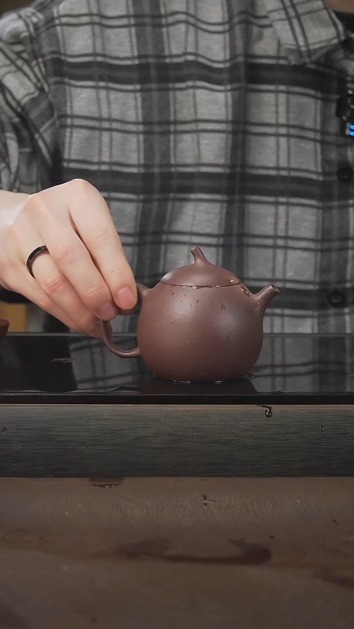 茶壶紫砂茄瓜，紫泥，150cc