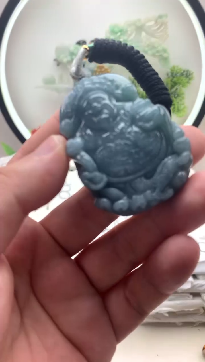 颈饰未镶嵌翡翠财神