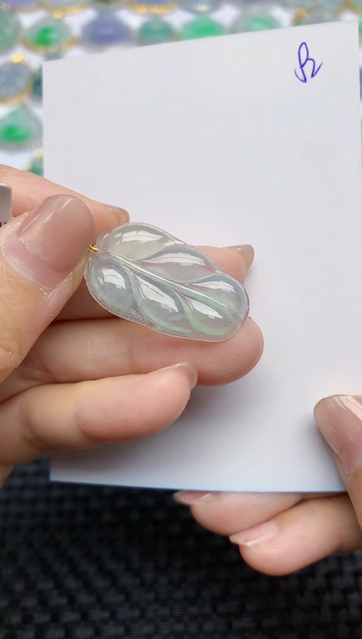 【闪购商品】翡翠颈饰18K金镶嵌天然A货翡翠 82