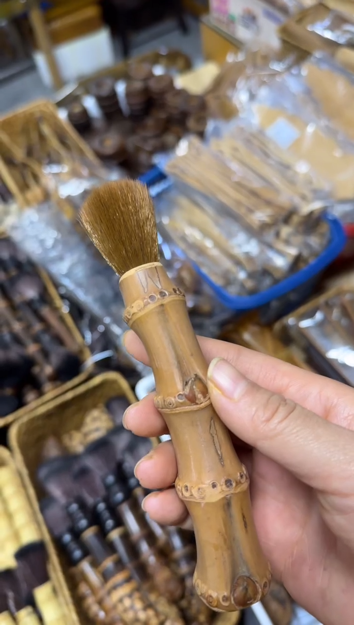 【闪购商品】闪购商品特价养护笔一个15